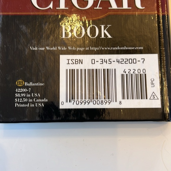 The Complete Cigar Book EUC Cigar History, More than 1,000 Cigar Ratings - Picture 4 of 7